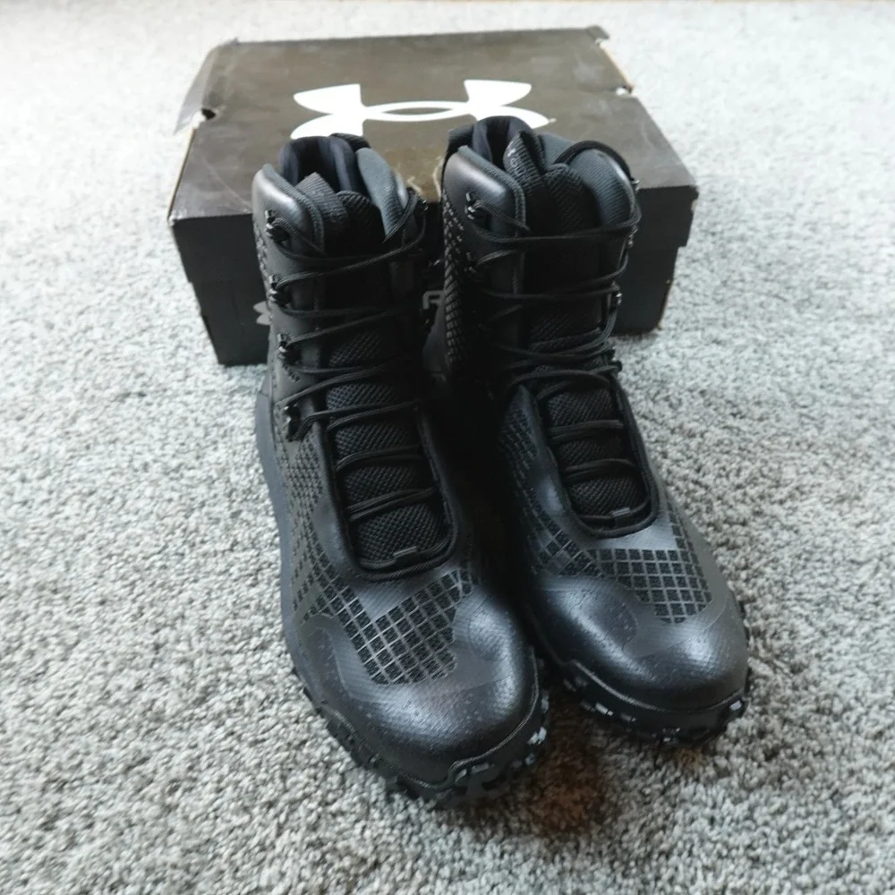 Under Armour Boots Mens 10.5 Black UA HOVR Dawn Waterproof 2.0 Combat 3025573